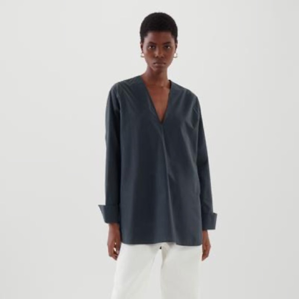 Cos v necck blouse